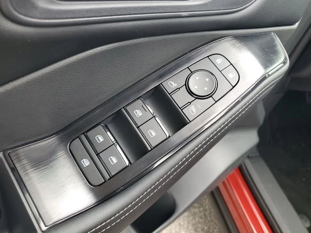 2026 Nissan Rogue SV - Photo 16