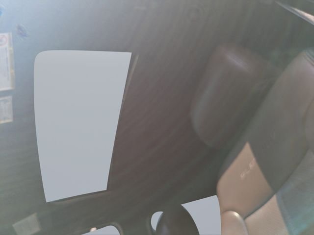 Used 2015 White Ford Platinum image 20