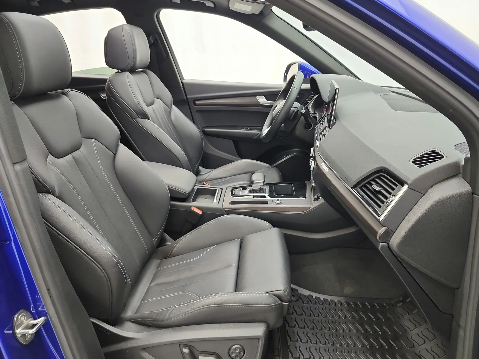 Used 2022 Ultra Blue Metallic Audi S line Premium 45 TFSI quattro image 27
