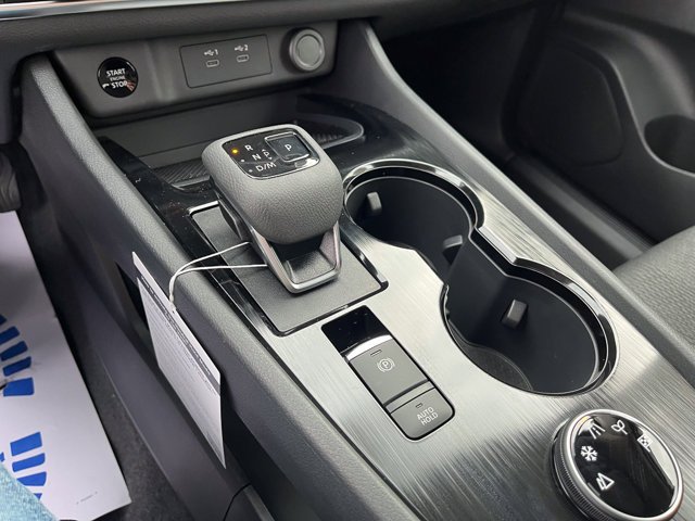 2026 Nissan Rogue SV - Photo 16