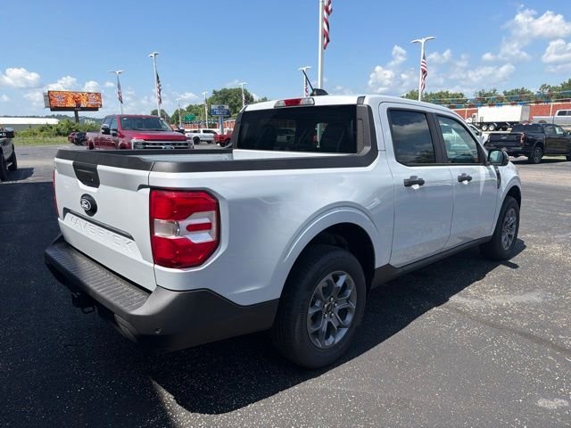 New 2026 Space White Metallic Ford XLT image 25