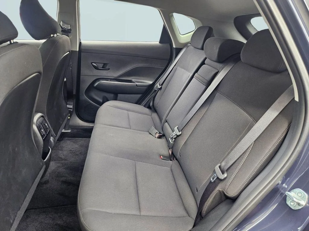 Used 2025 Denim Blue Pearl Hyundai SEL Convenience image 22