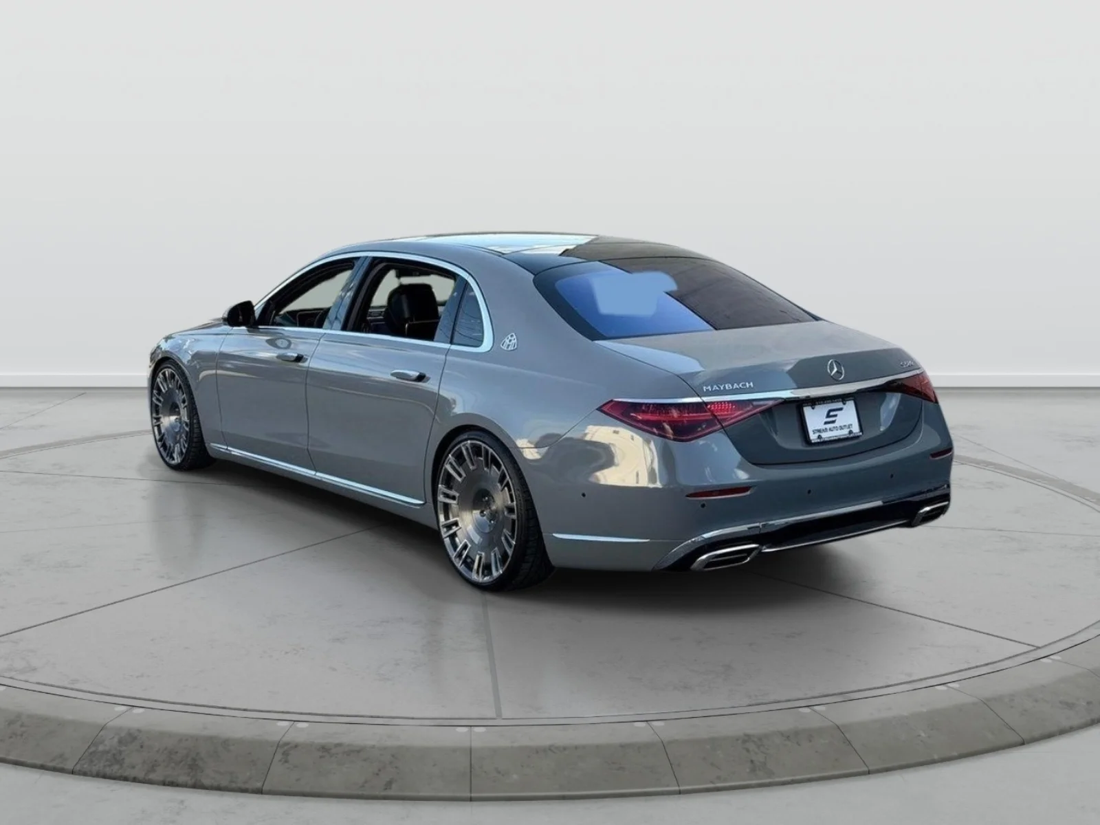 Used 2022 Gray Mercedes-Benz Maybach S 580 image 7