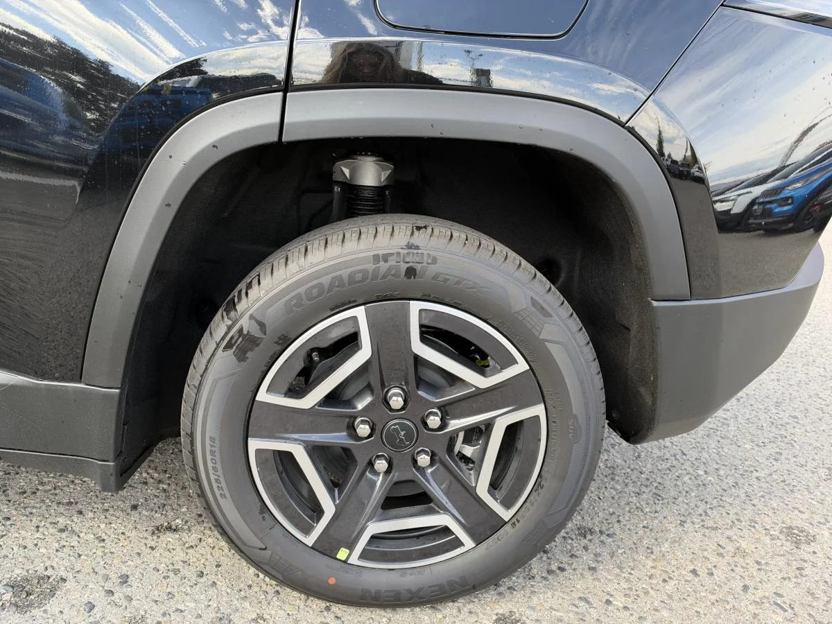 New 2026 Black Jeep Laredo image 11