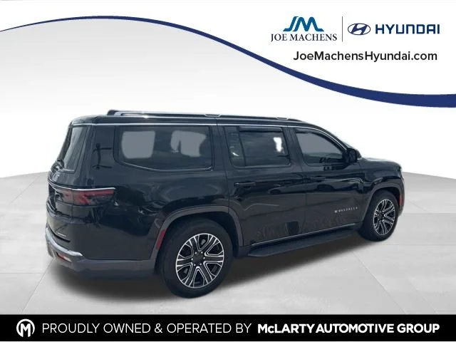 Used 2022 Black Jeep Series III image 7
