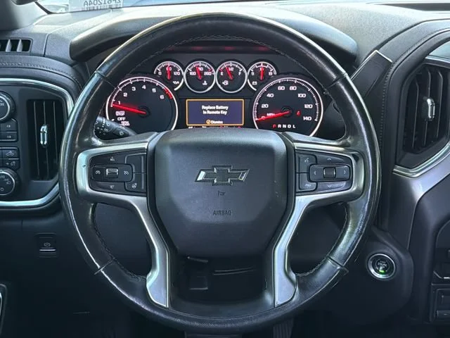 Used 2020 SUMMIT WHITE Chevrolet RST image 23