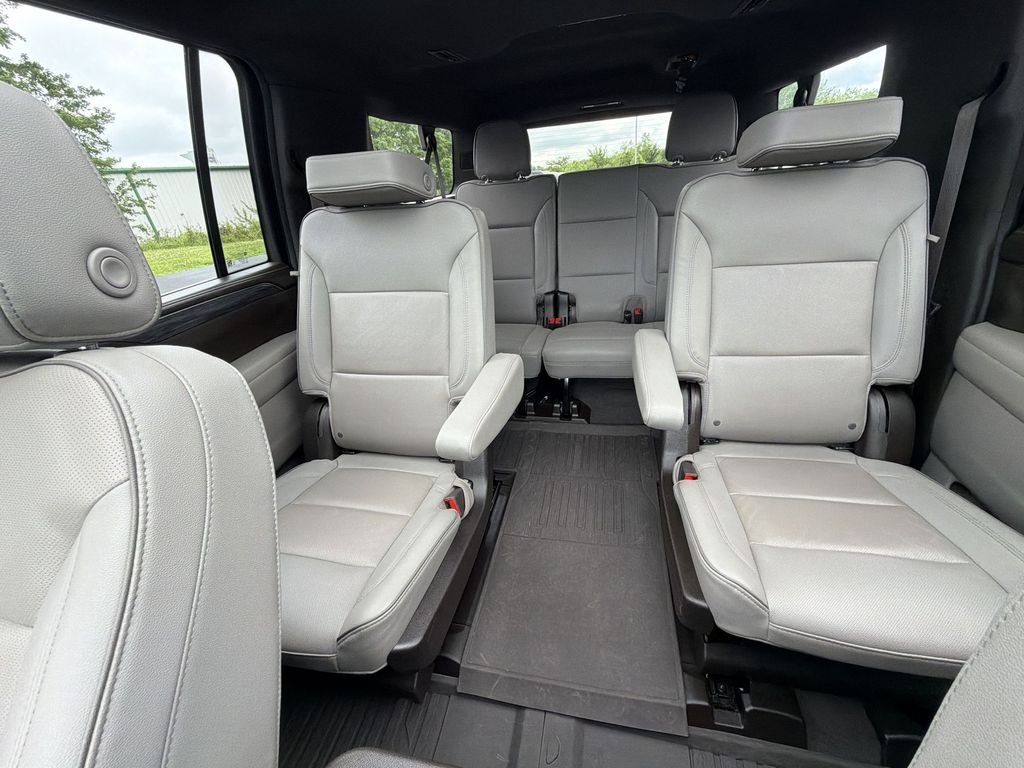 Certified Used 2023 White GMC SLT image 29