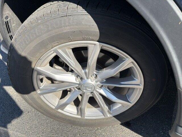 Used 2024 Canyon River Blue Metallic Honda EX image 18