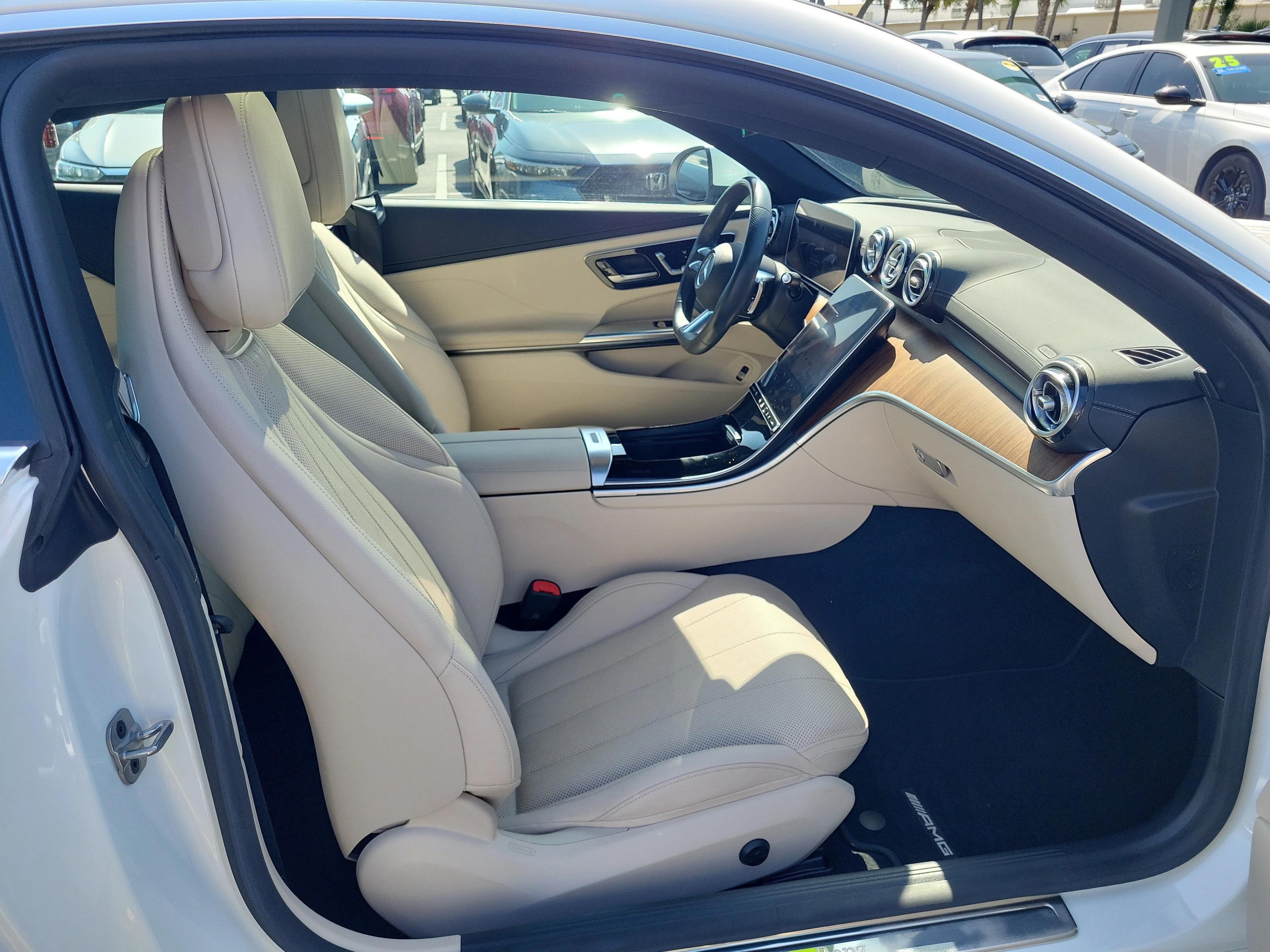 Used 2024 White Mercedes-Benz CLE 300 image 8