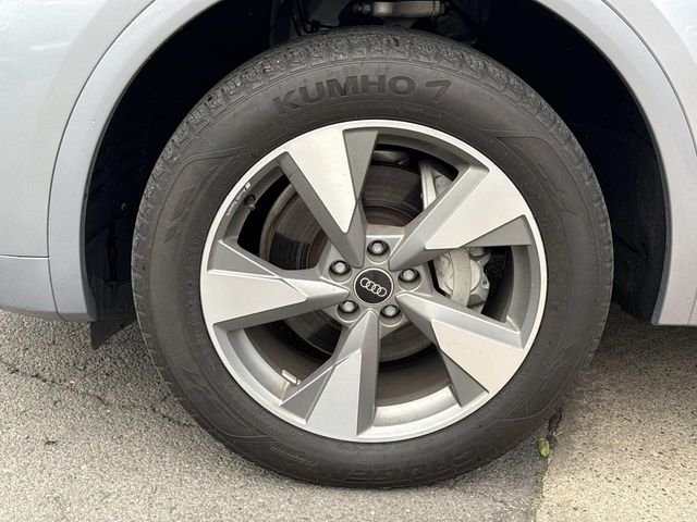 Used 2023  Audi 40 Premium Plus image 12