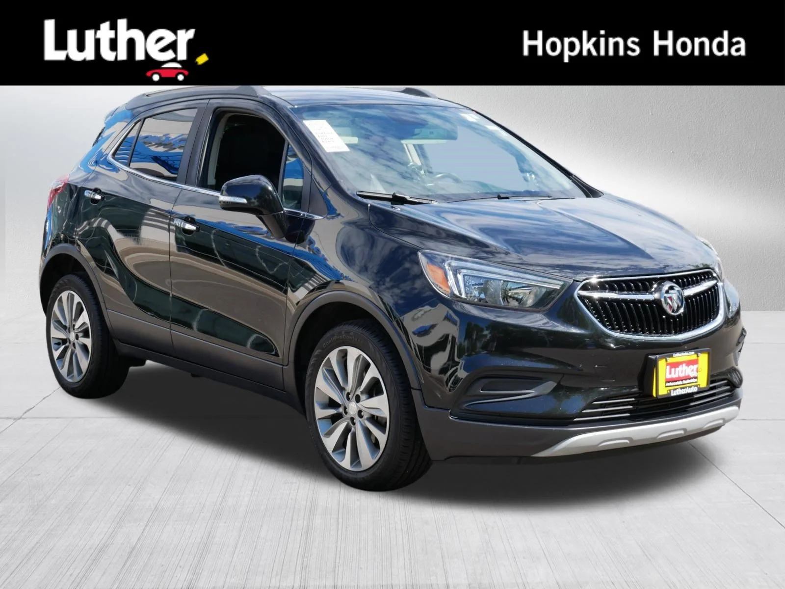 2017 Buick Encore Preferred's photo