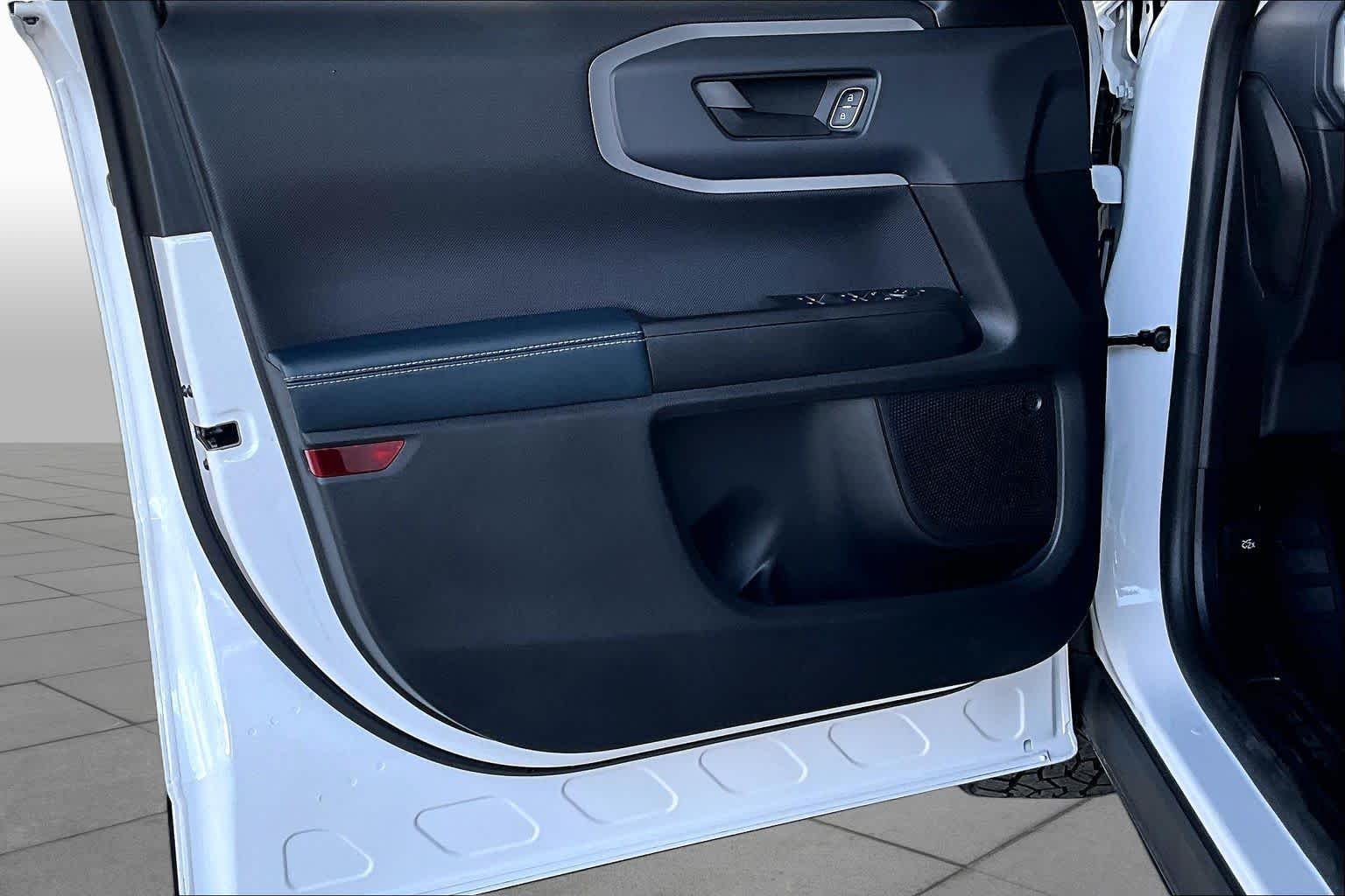Used 2022 Oxford White Ford Outer Banks image 21