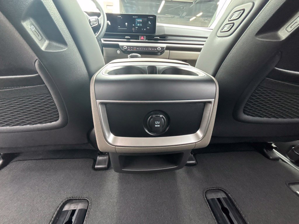Used 2026  Kia EX image 16