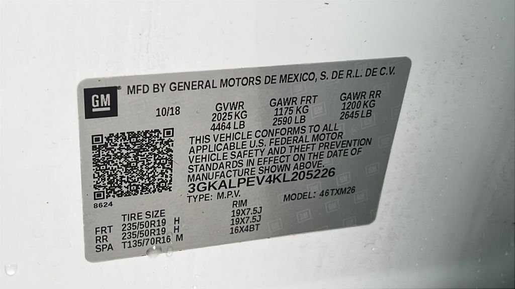 Used 2019 White GMC SLT image 25