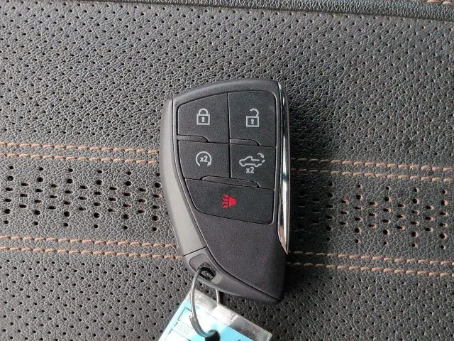 Used 2024 Black Chevrolet High Country image 32