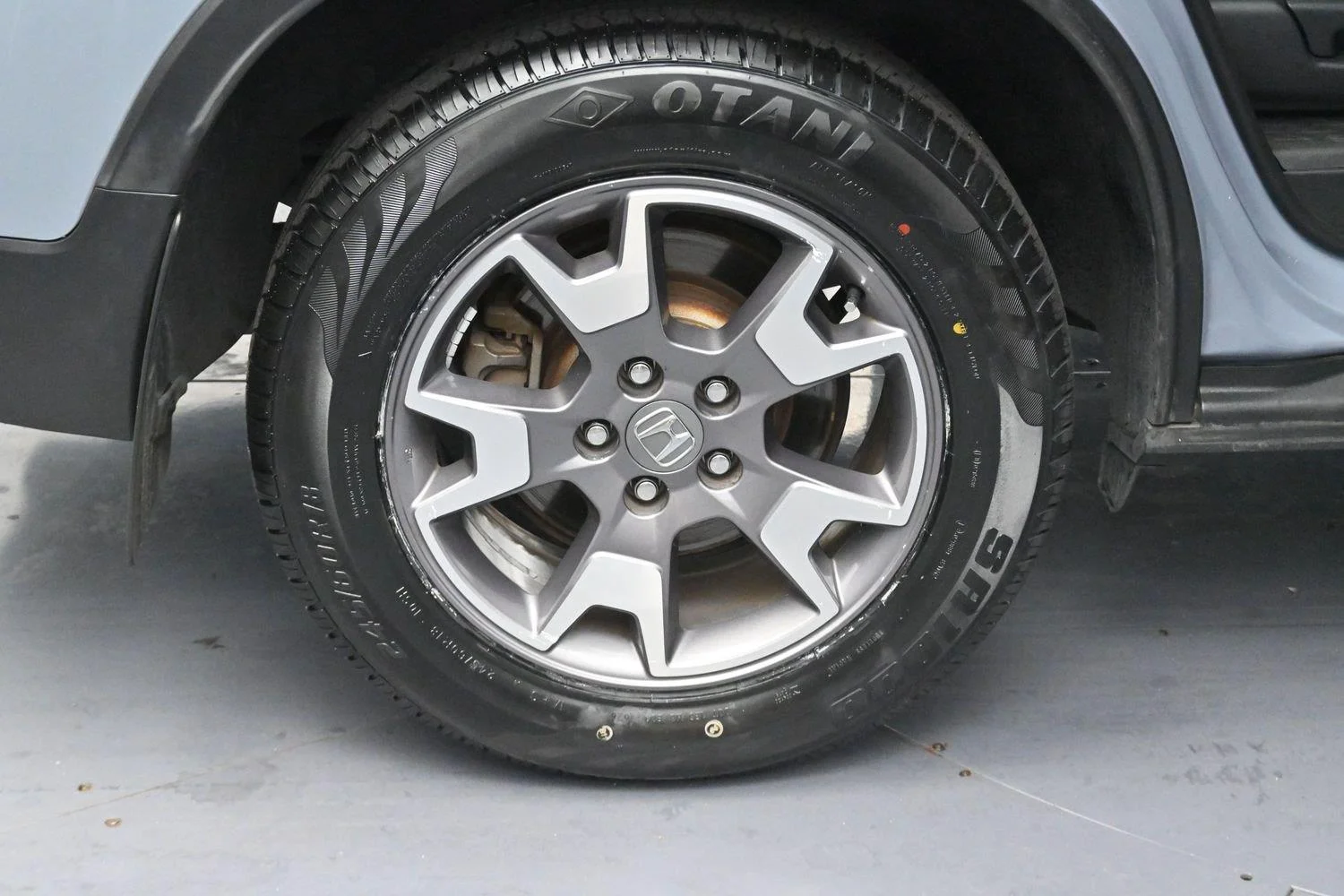 Used 2022 Sonic Gray Pearl Honda TrailSport AWD image 40