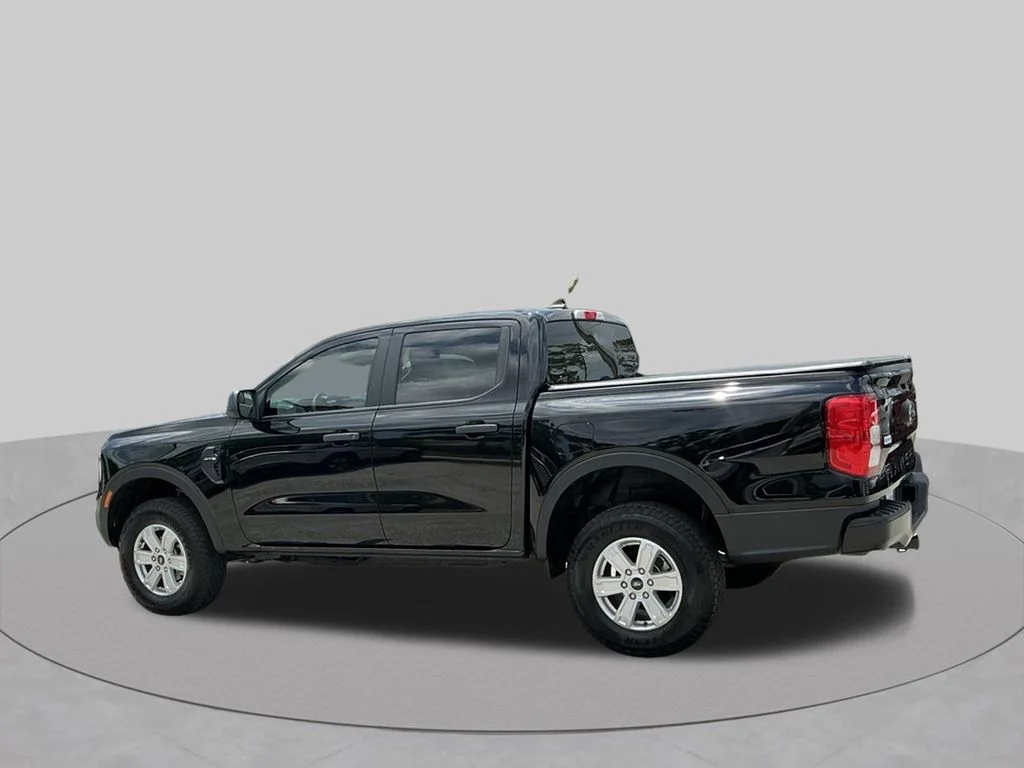Used 2025 Black Ford XL image 7