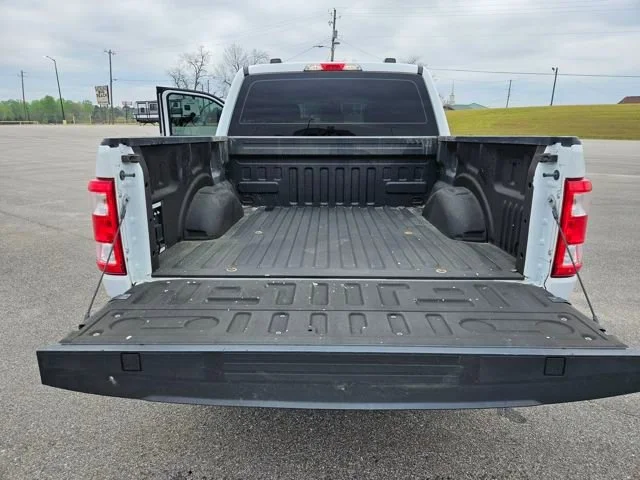 Used 2022 White Ford XL image 22
