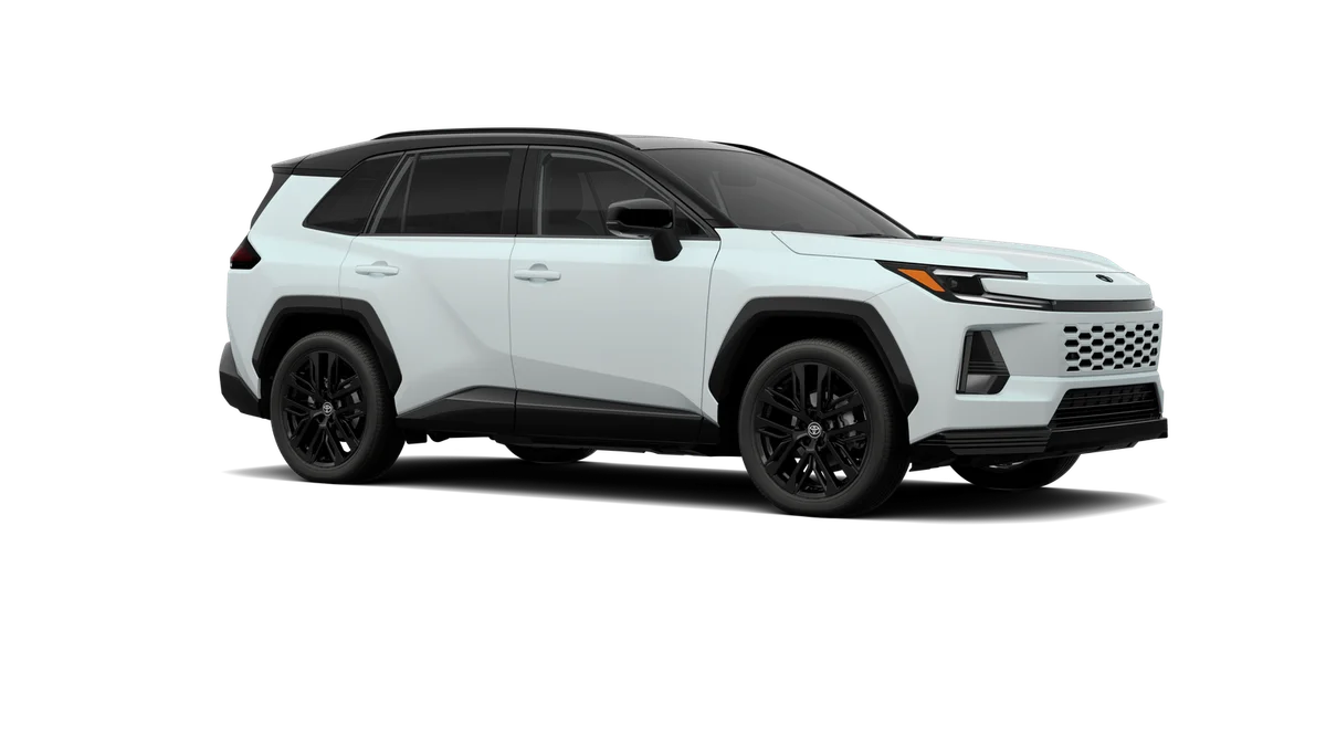 New 2026 Wind Chill Pearl with Midnight Black Metallic roof Toyota XSE image 14