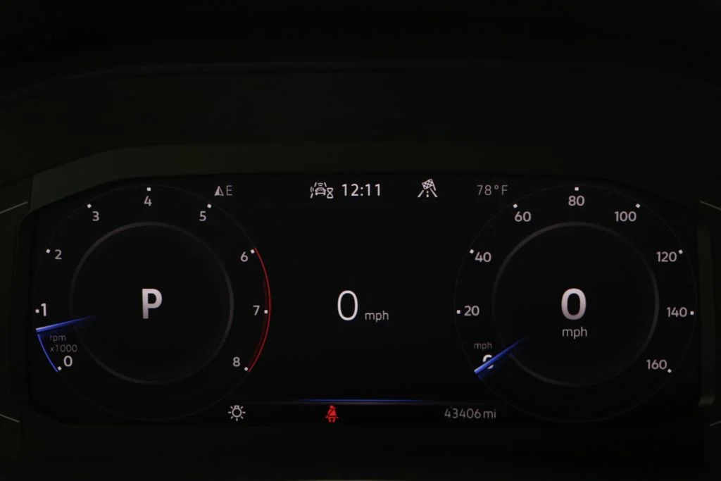 Certified Used 2023 Deep Black Volkswagen 3.6L V6 SE w/Technology image 7