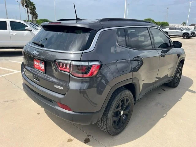 Used 2024 Gray Jeep Latitude image 8
