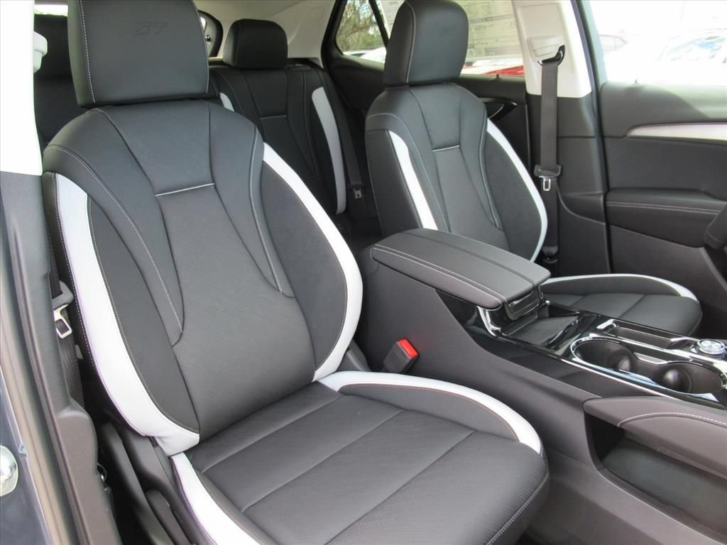 2026 Buick Envision Sport Touring - Photo 8