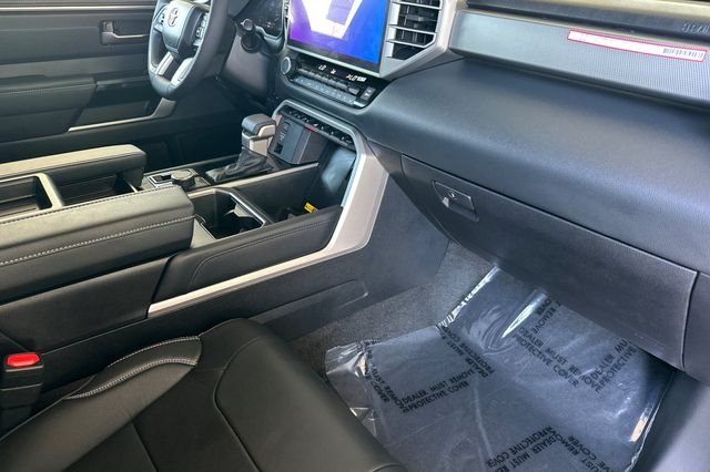2026 Toyota Tundra Limited - Photo 14