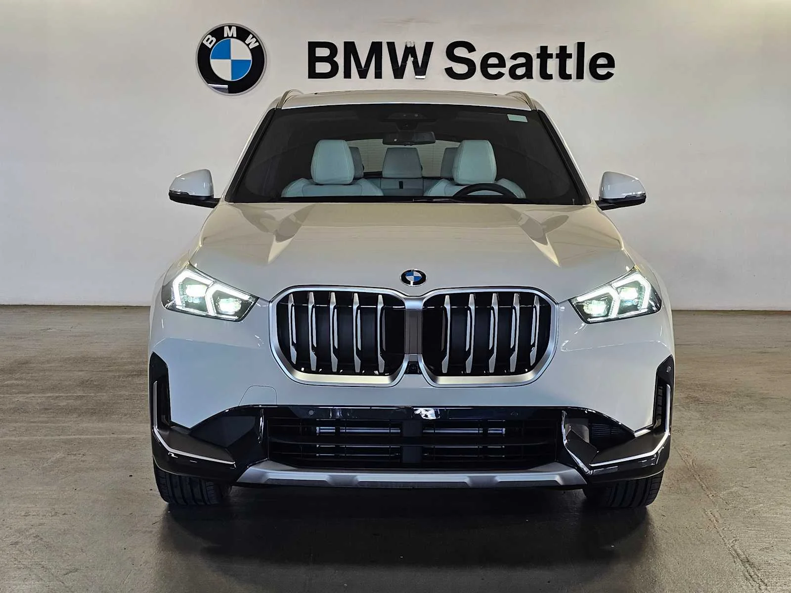New 2026 Alpine White BMW xDrive28i image 6