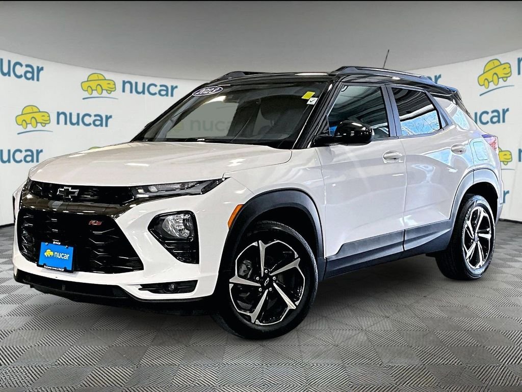 Used 2023 White Chevrolet RS image 3