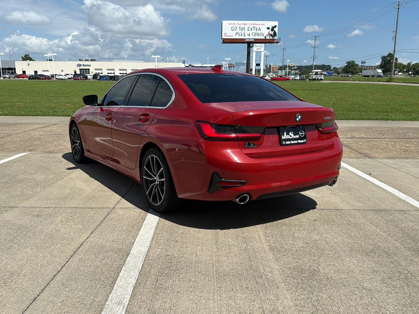Used 2021 Melbourne Red Metallic BMW 330i image 11