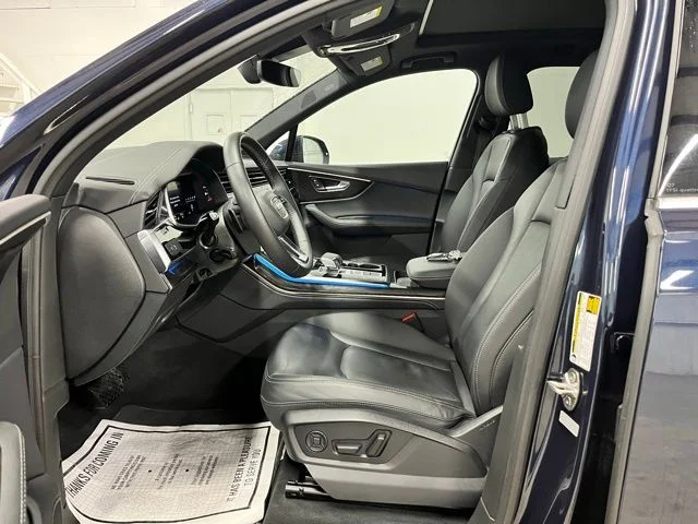 Used 2025  Audi 55 Premium Plus image 10