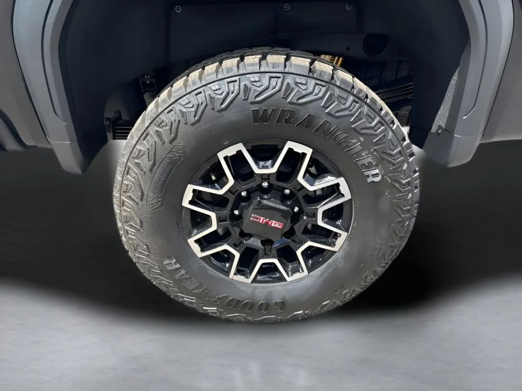 New 2026 Onyx Black GMC AT4X image 40