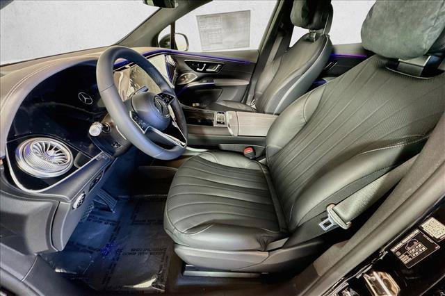 New 2026 Obsidian Black Metallic Mercedes-Benz EQS 400 image 47