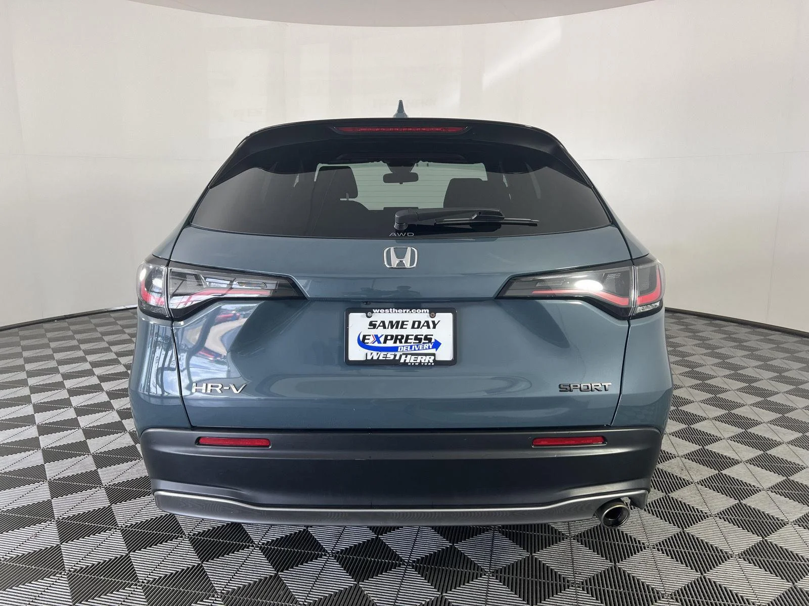 Used 2024 Nordic Forest Pearl Honda Sport image 4