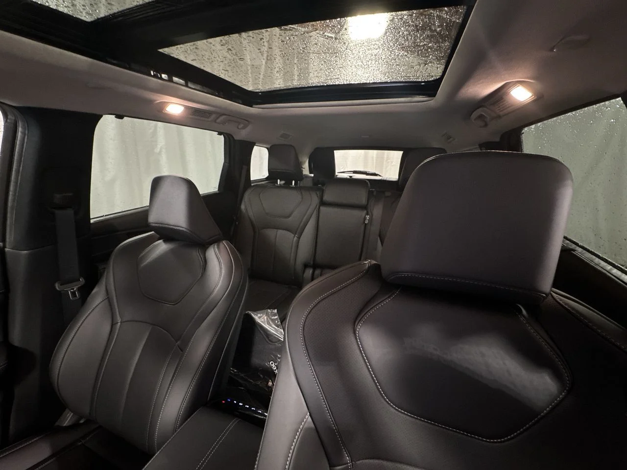 Used 2026 Blue INFINITI LUXE image 32