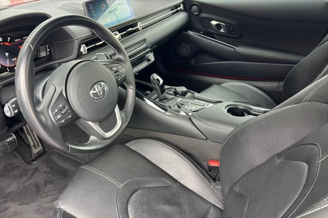 Certified Used 2023 RENAISSANCE RED Toyota  image 9