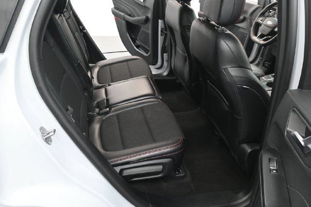 Used 2025 Silver Metallic Ford ST-Line image 35