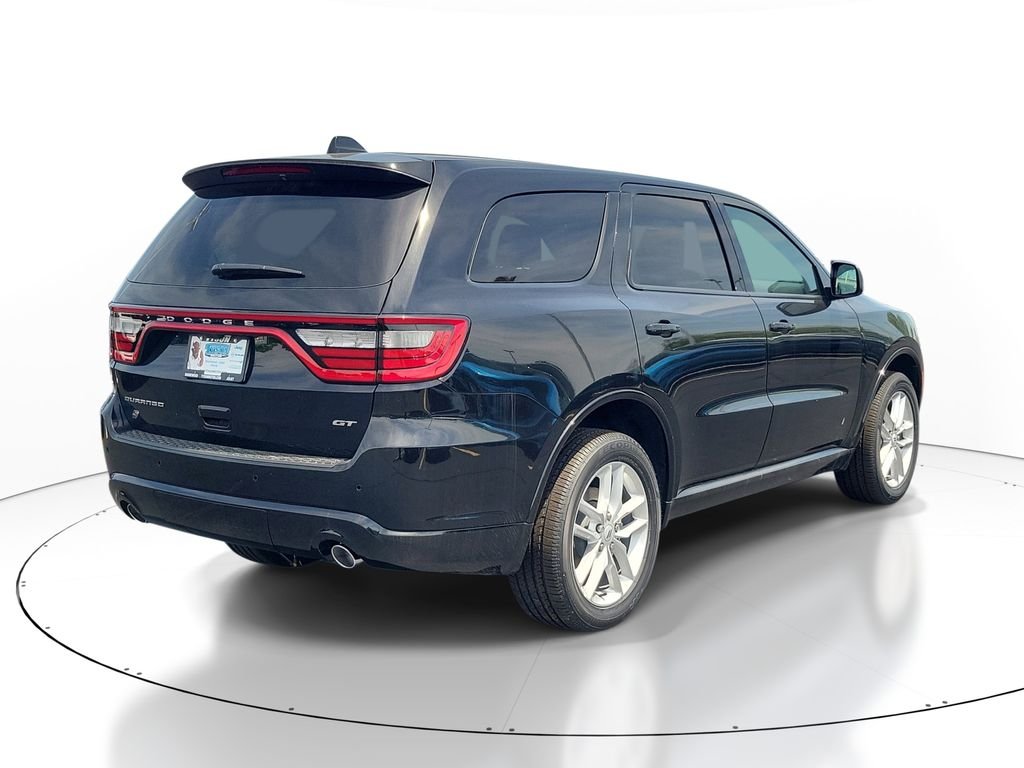 New 2026 Diamond Black Clear-Coat Exterior Paint Dodge GT image 4