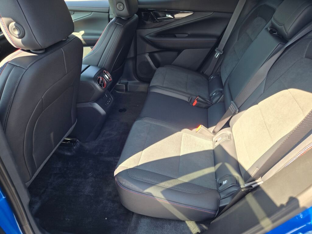 2025 Chevrolet Blazer EV RS - Photo 16