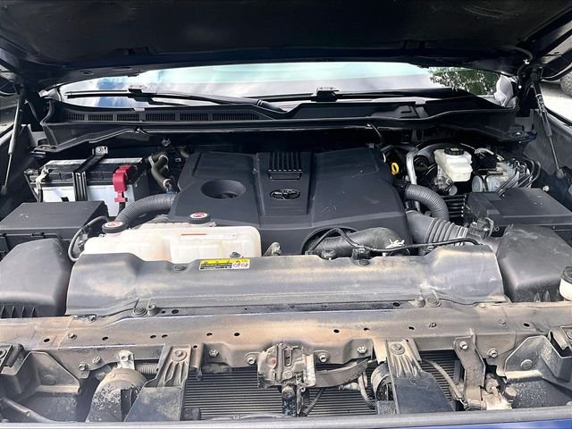 Used 2023  Toyota SR5 image 10