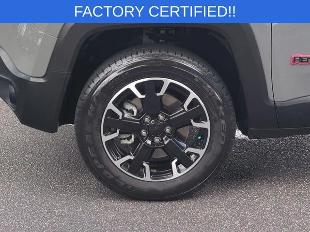 Used 2023 Gray Jeep Trailhawk image 10