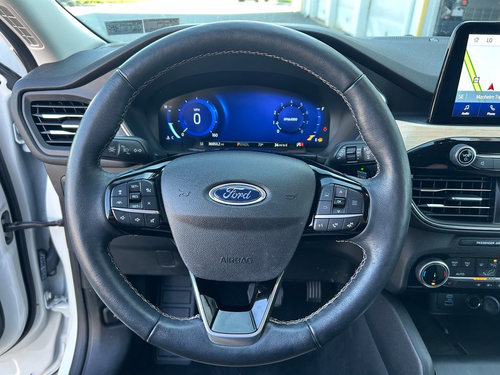 Used 2022 White Metallic Ford Titanium image 12