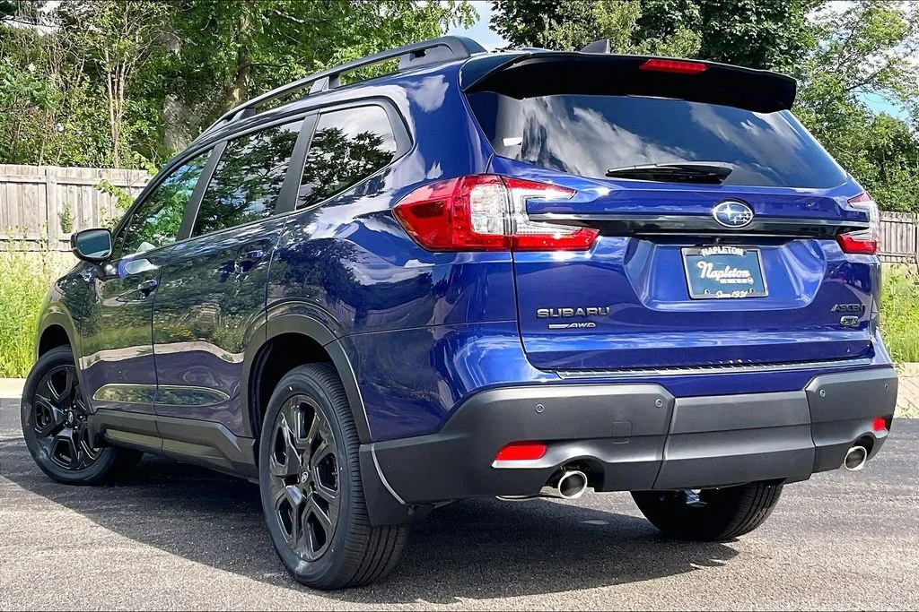 New 2026 SAPPHIRE BLUE PEARL Subaru Onyx Edition Touring 7-Passenger image 3