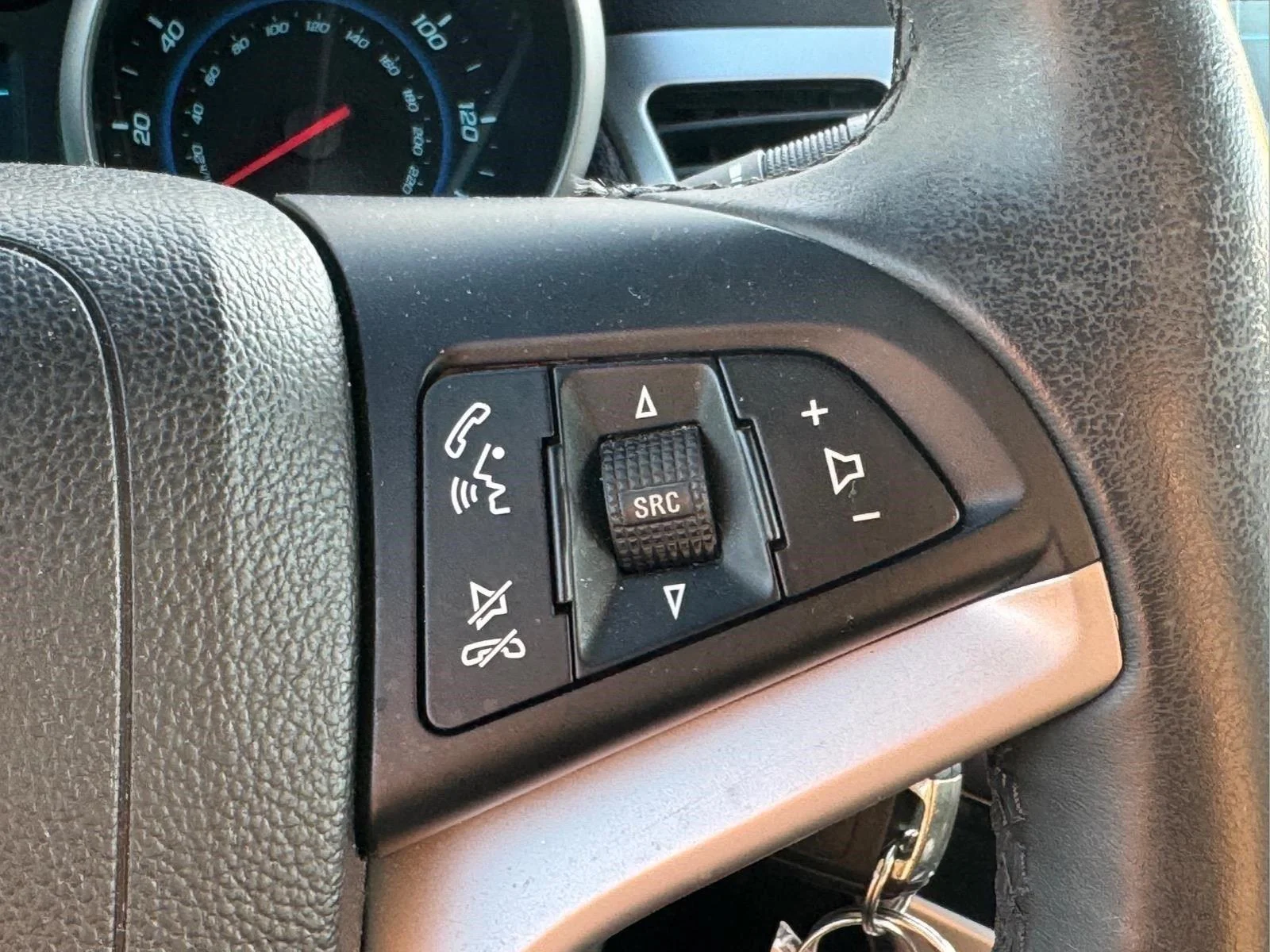 Used 2013 Blue Topaz Metallic Chevrolet 1LT image 28