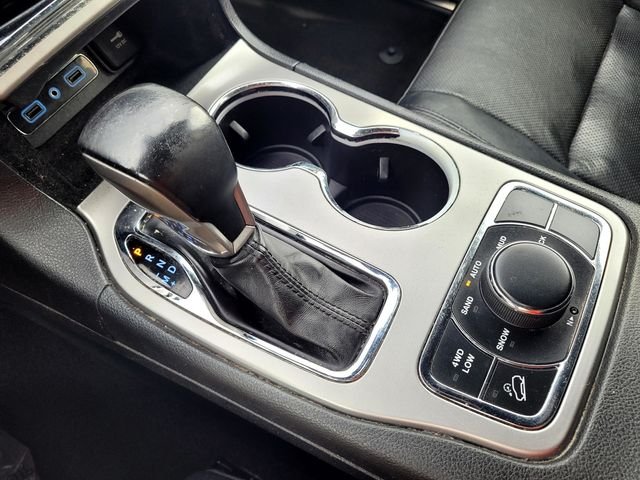 Used 2020 Blue Jeep Limited image 20