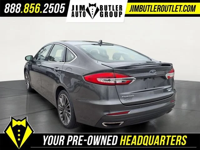 Used 2020  Ford Titanium image 23