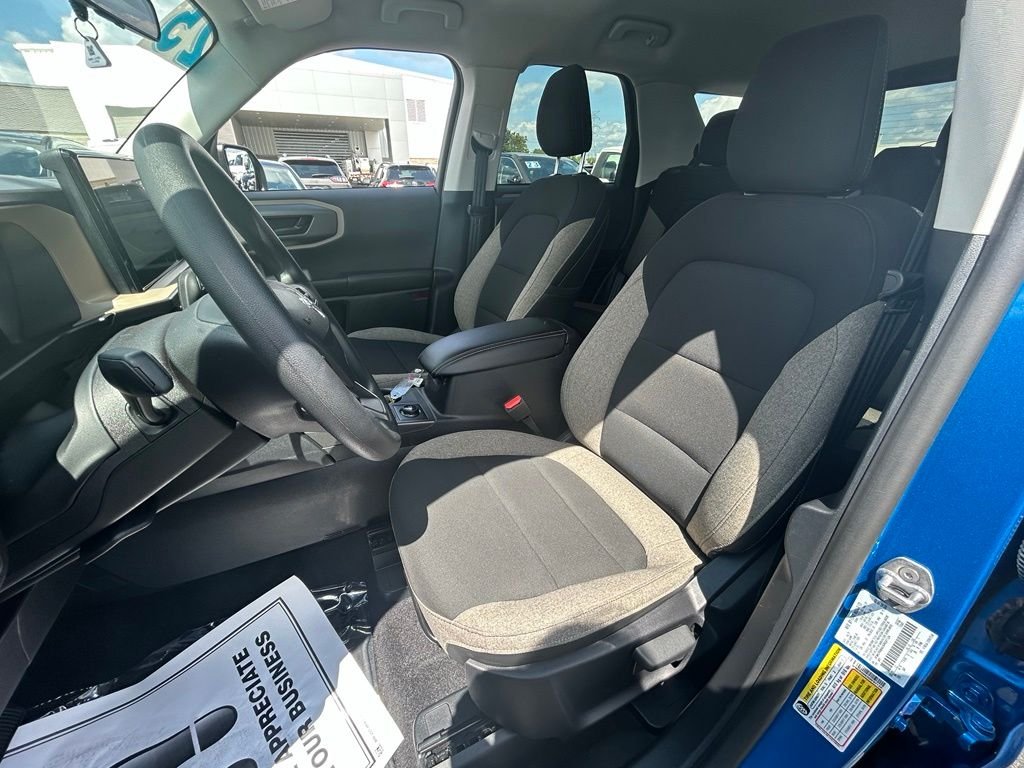 Used 2025 Blue Metallic Ford Big Bend image 16