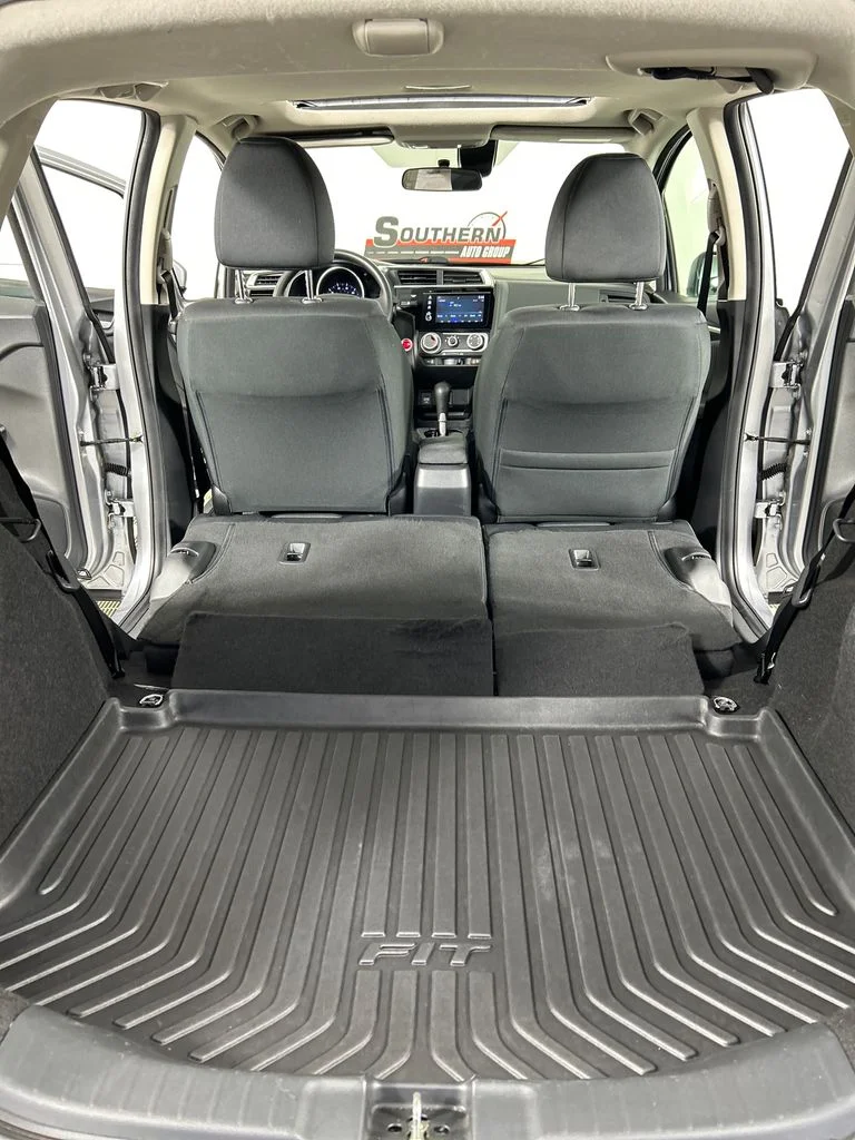 Used 2020 Silver Honda EX image 20