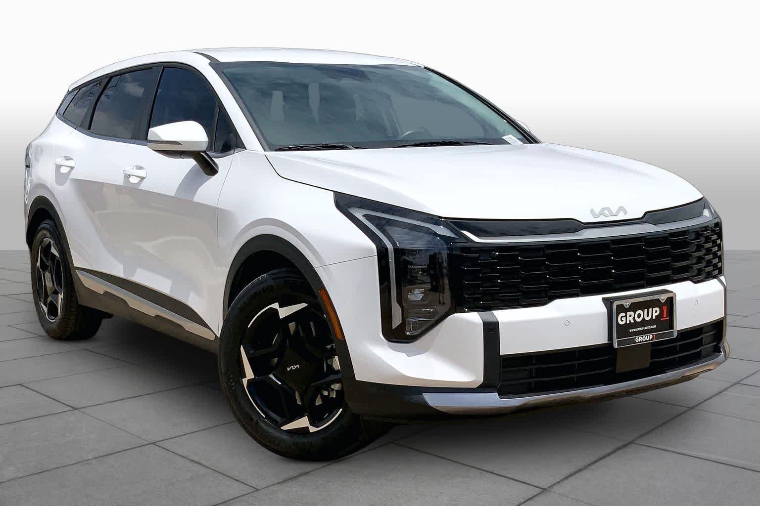 Certified Used 2026 Glacial White Kia EX image 5
