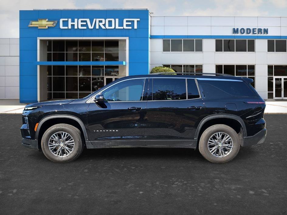 2026 Chevrolet Traverse LT - Photo 2